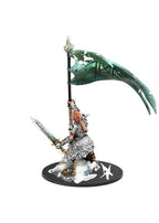 Krumvaal Northern Alliance: Shieldmaiden Army Banner Bearer Miniatures Shieldwolf Miniatures